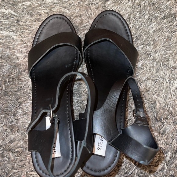 Steve Madden Wedges - Picture 5 of 9